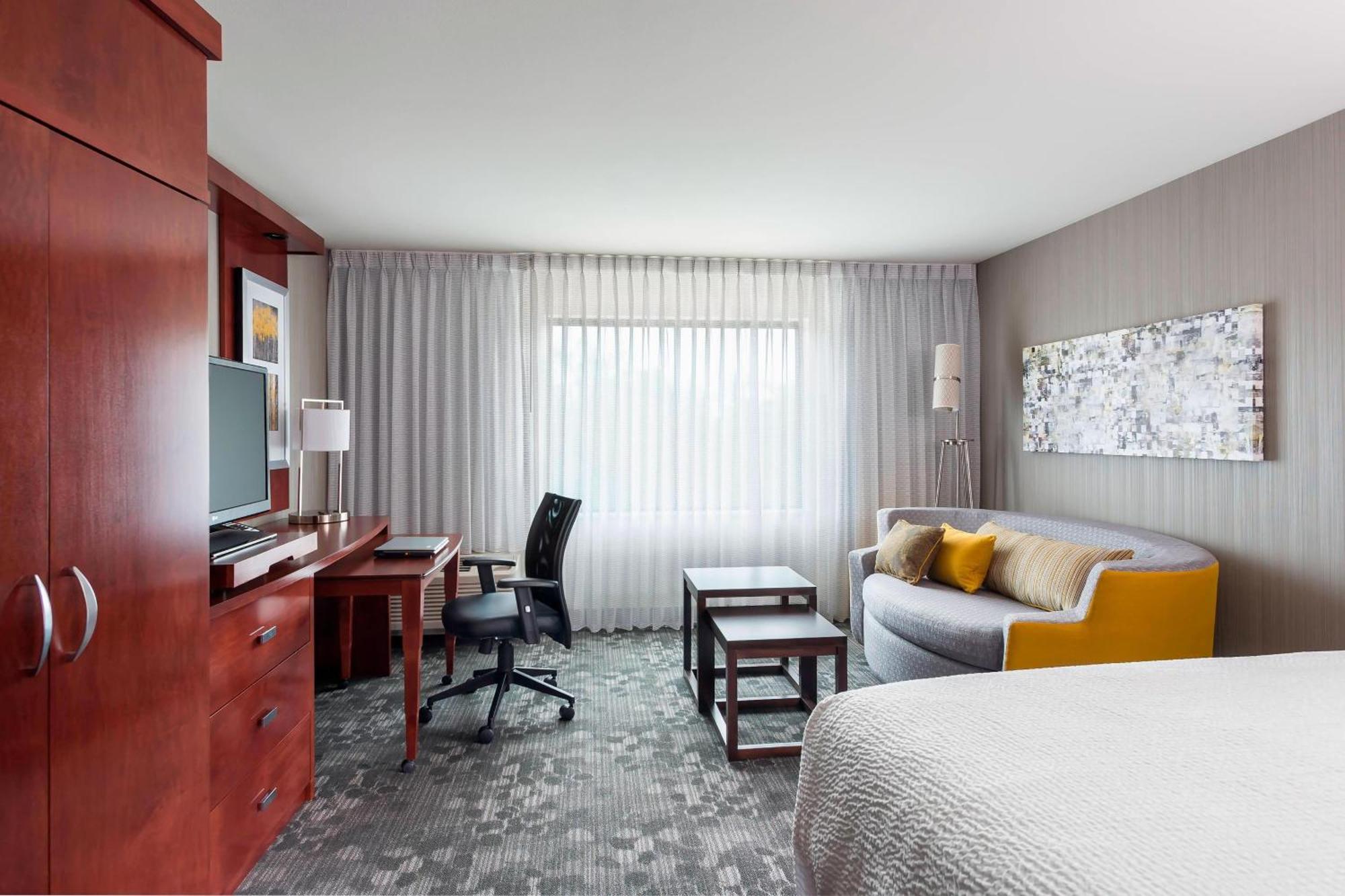 Courtyard By Marriott Kalamazoo Portage Luaran gambar